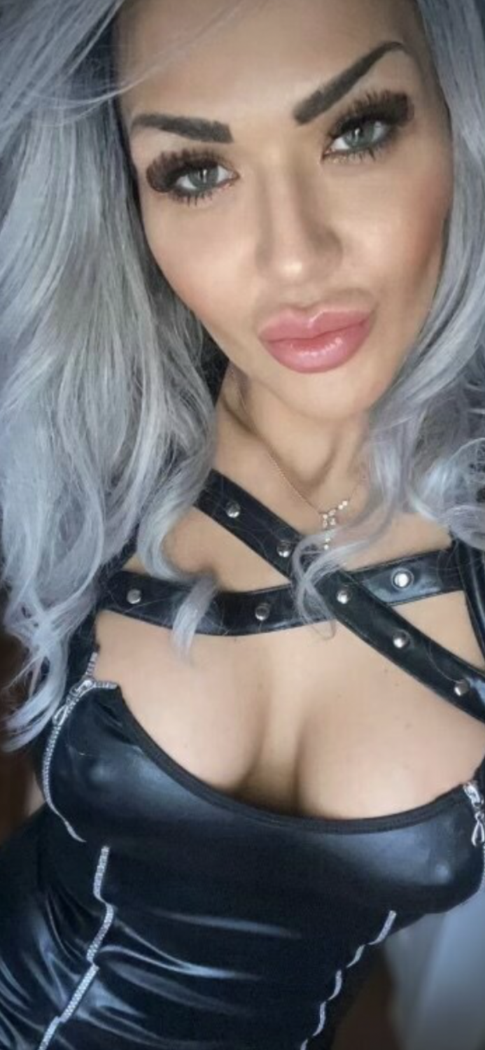 Scarlett_RoseXXX OF 😈🥰🍑💦🍆🇬🇧 #NVUGAANp