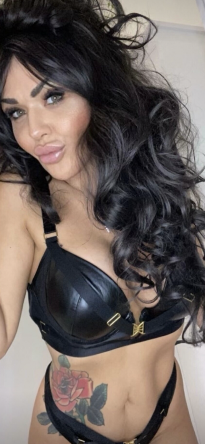 Scarlett_RoseXXX OF 😈🥰🍑💦🍆🇬🇧 #mMGNJt9h