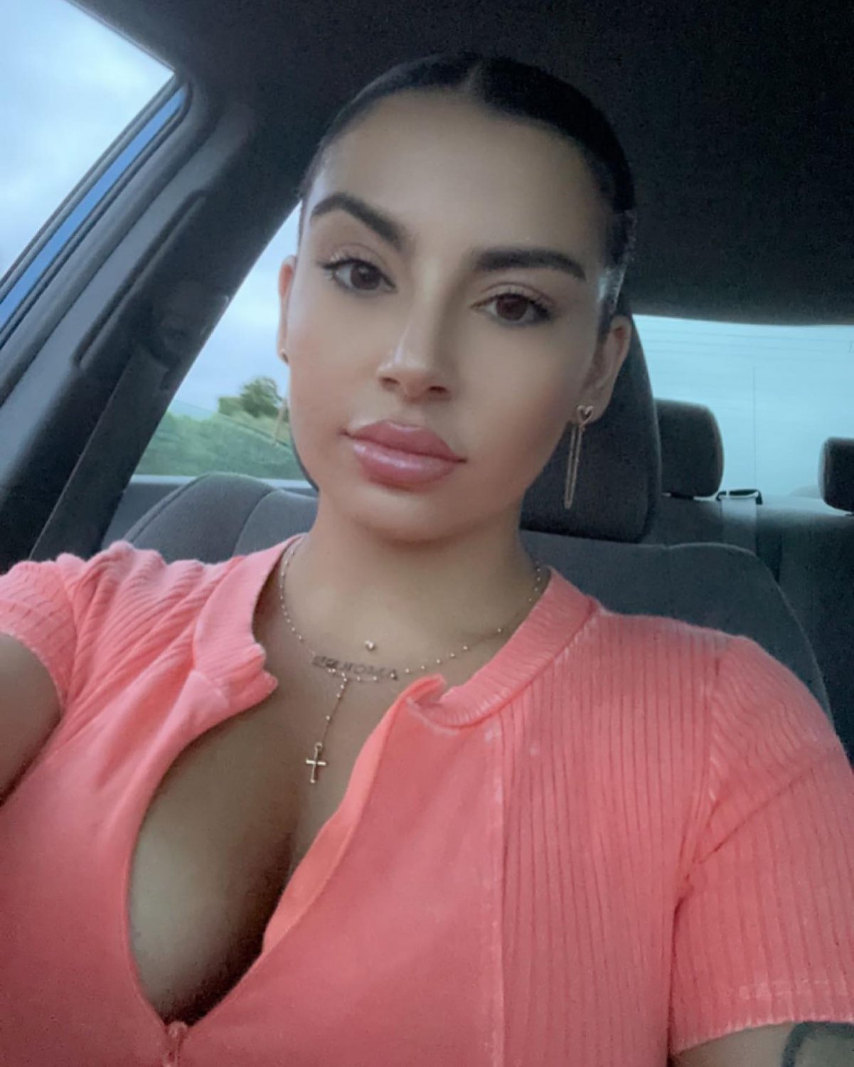 Young MILF (Non-nude) #WgPjZvMP