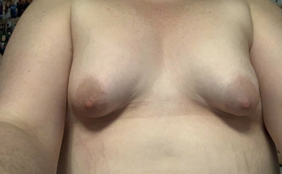 Small Boob Brunette BBW #MNxDrOwL