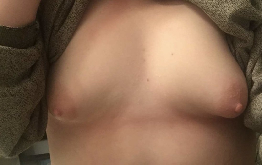 Small Boob Brunette BBW #SnywwVTE