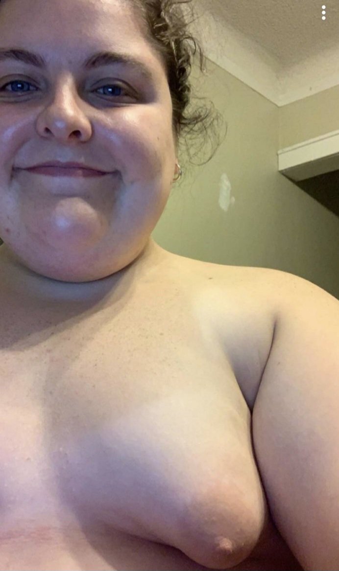 Small Boob Brunette BBW #xCtrFauB