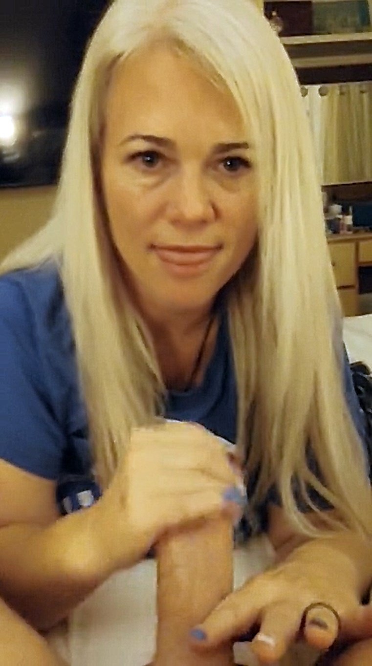 Blone Milf love Dick #MSMzlOAN