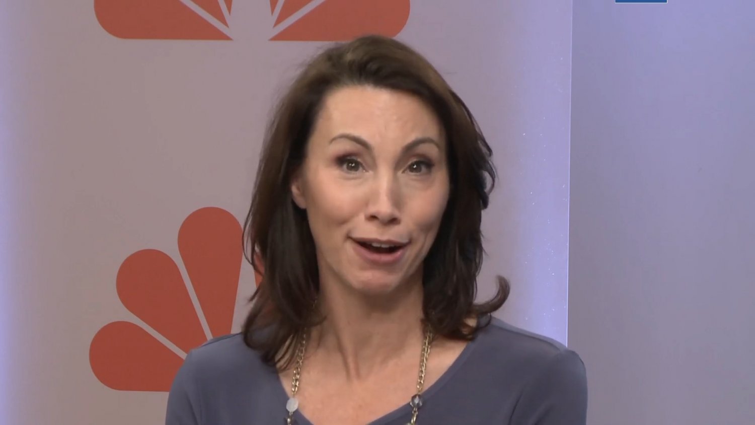 Reporter Betsy Kling Screencaps #0p5KS5vL