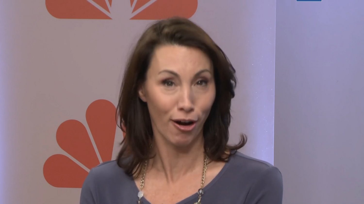 Reporter Betsy Kling Screencaps #6YCJTike