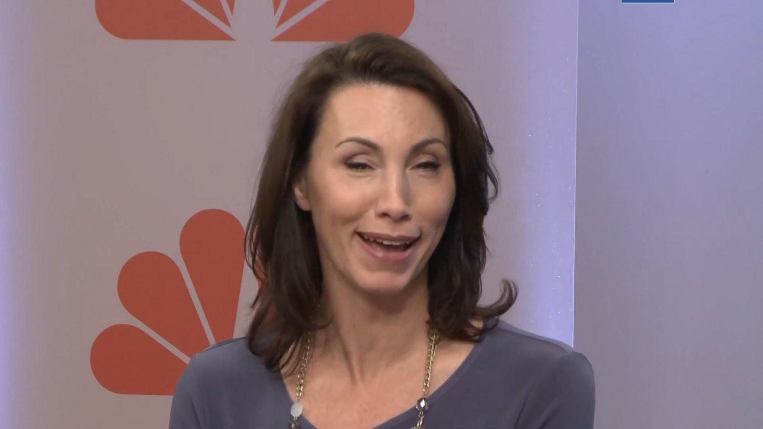 Reporter Betsy Kling Screencaps #9DSfhYjD