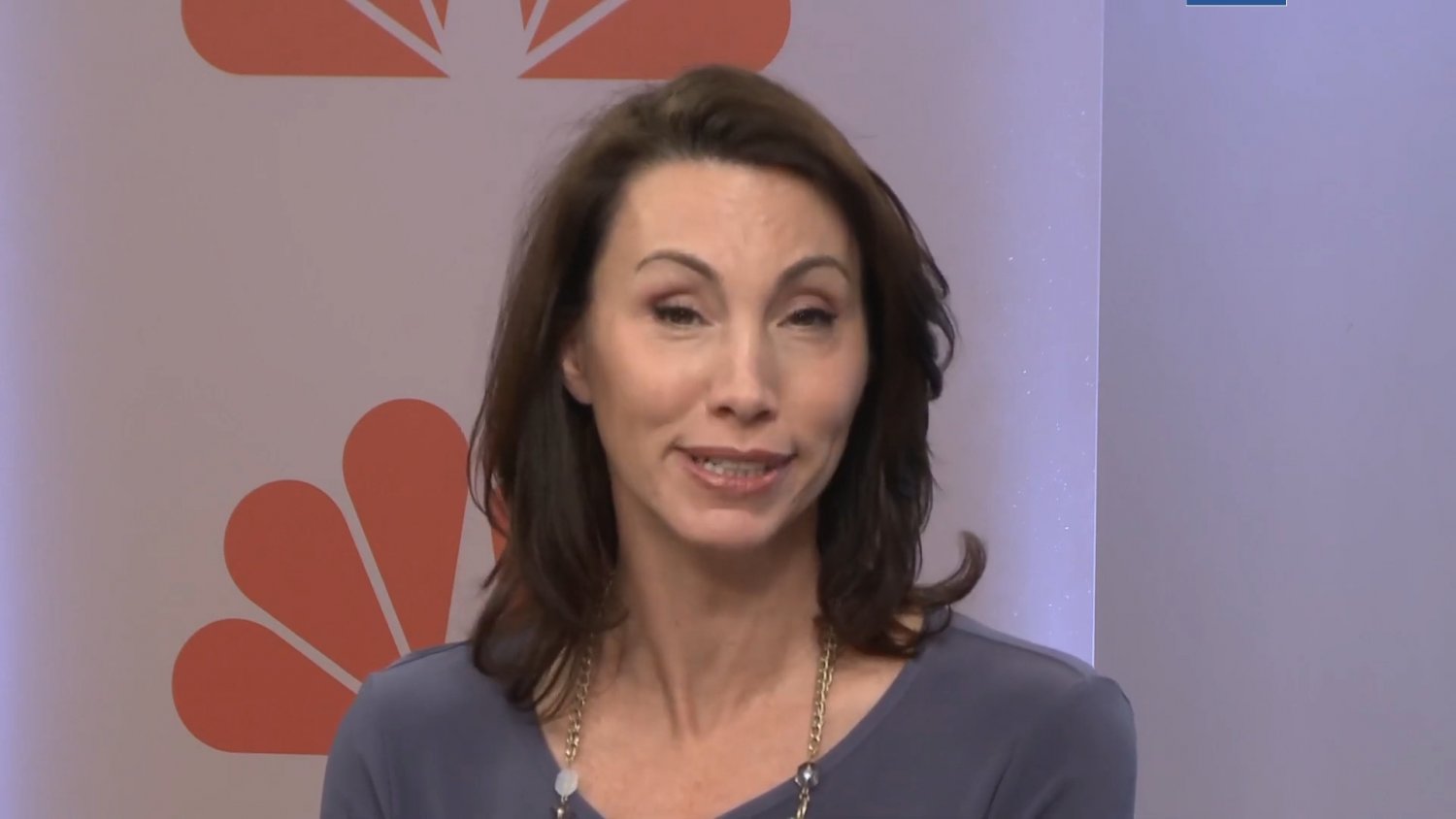 Reporter Betsy Kling Screencaps #X0u01ZrR