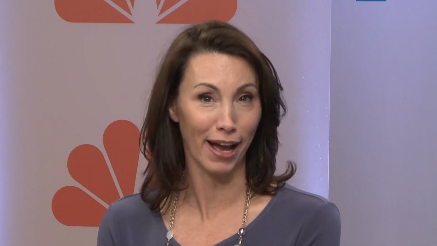Reporter Betsy Kling Screencaps #fRh8anKw