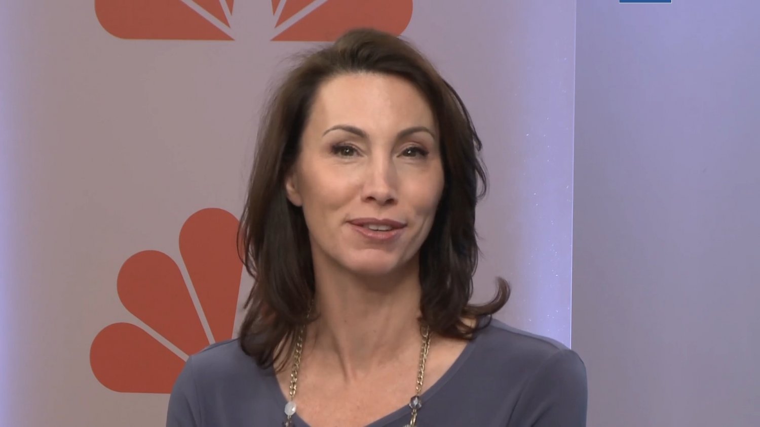 Reporter Betsy Kling Screencaps #x3ym9Q3X
