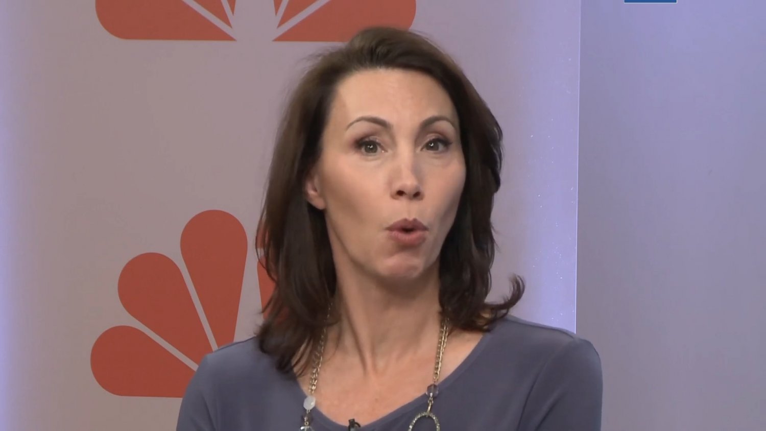 Reporter Betsy Kling Screencaps #zsCyeuID