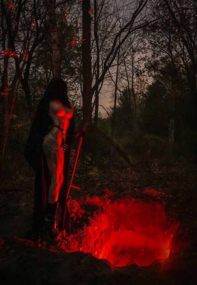 SHARON EHMAN. TOXIC VISION #8jGJkX3R
