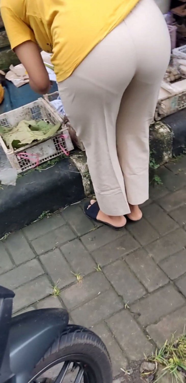 Chụp lén gái xinh mông to việt nam #nrGnCB36