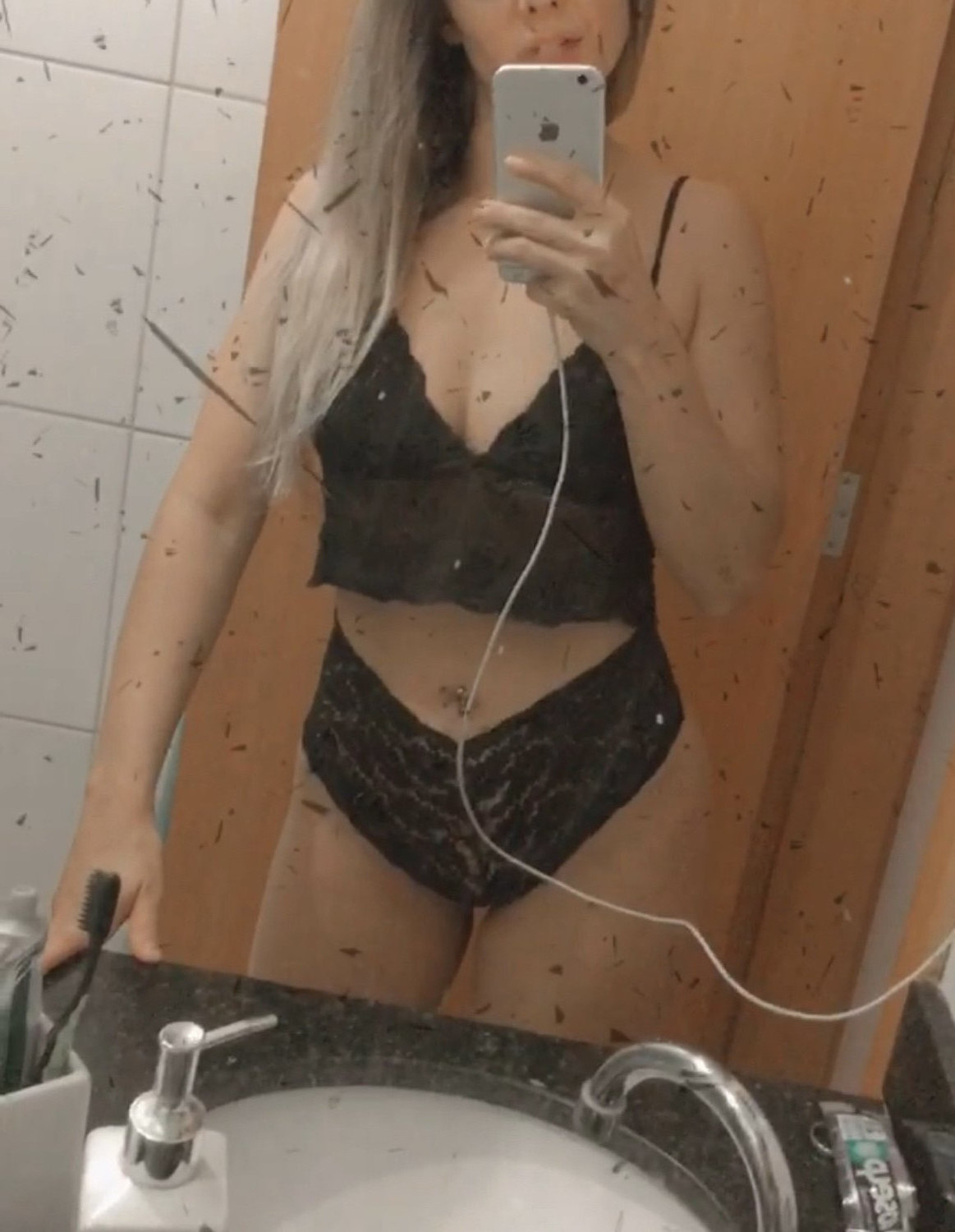 Lorinha safada #7RqSq0Qe
